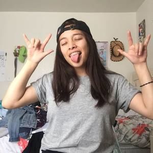 Meet your Posher, Gabriela